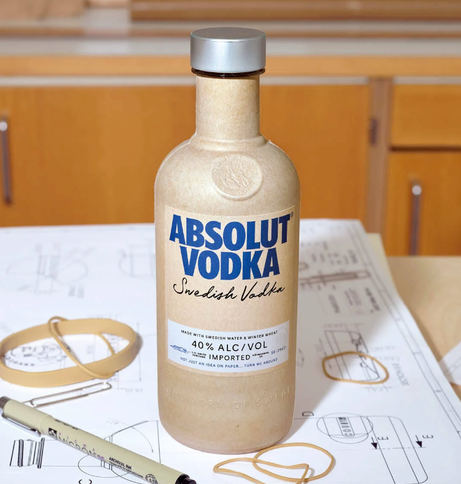 伏特加首款紙(zhǐ)瓶包裝正式進入市(shì)場(chǎng)，比玻璃瓶輕8倍