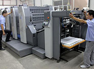 在印刷紙(zhǐ)質的(de)時(shí)候，膠印過程中打皺的(de)一(yī)些(xiē)處理(lǐ)經驗和(hé)分(fēn)析給大(dà)家(jiā)分(fēn)享下(xià)